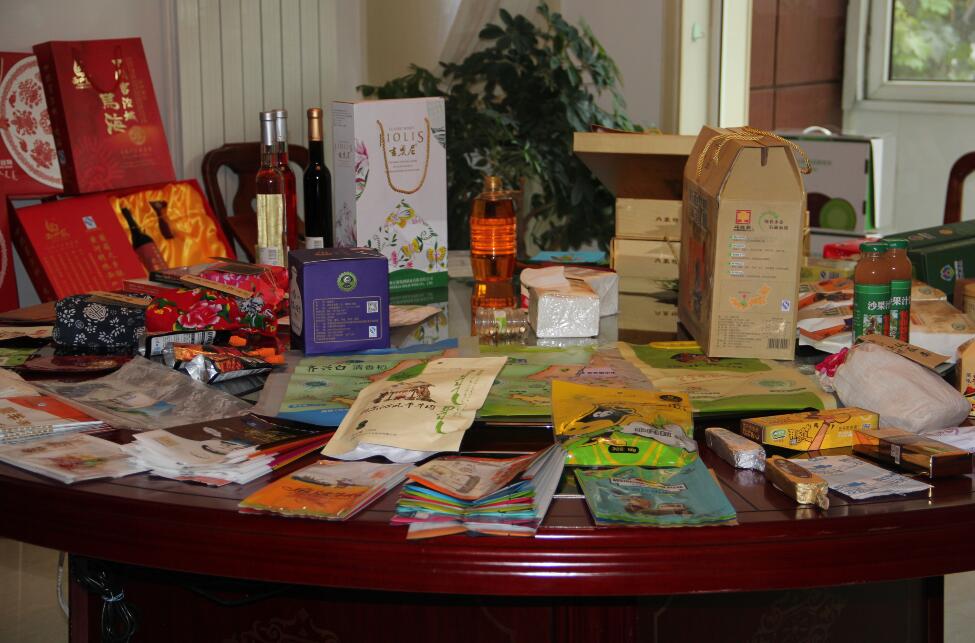 第三屆內(nèi)蒙古自治區(qū)農(nóng)畜產(chǎn)品包裝設(shè)計(jì)競賽評審工作圓滿完成