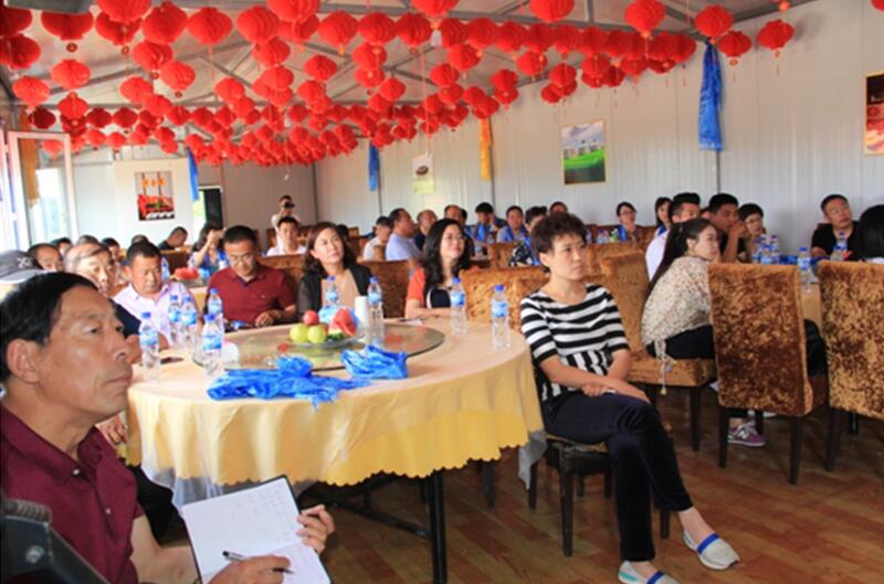 協(xié)會搭平臺 企業(yè)唱大戲  共譜休閑觀光農牧業(yè)新篇章 ——內蒙古休閑觀光農牧業(yè)產業(yè)研討沙龍召開